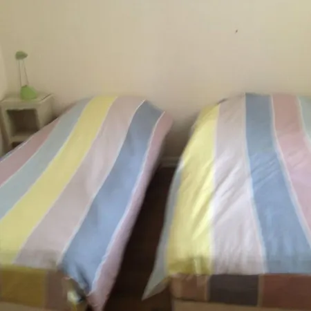 A Martin Sous Vigouroux 60 M² Pour 9 Personnes Apartment Saint-Martin-sous-Vigouroux